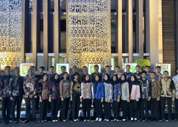 Gubernur lepas dan beri Motivasi 33 Putra/Putri terbaik Sumsel Calon Praja IPDN angkatan XXXVI