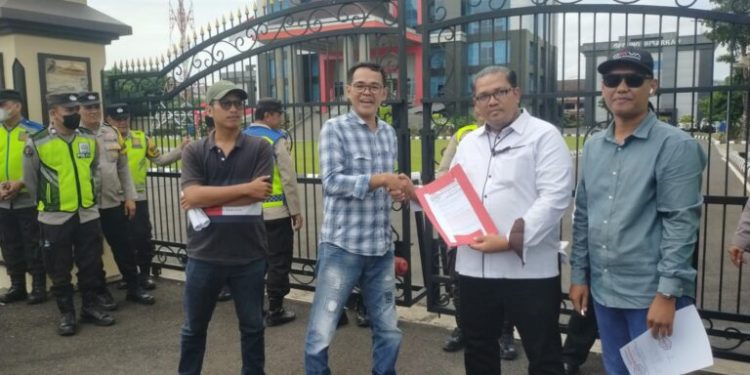 SMS Tuding Ada “Permainan” Kanit Intel Keluang dengan Mafia Minyak, Polda Diminta Segera Turun Tangan
