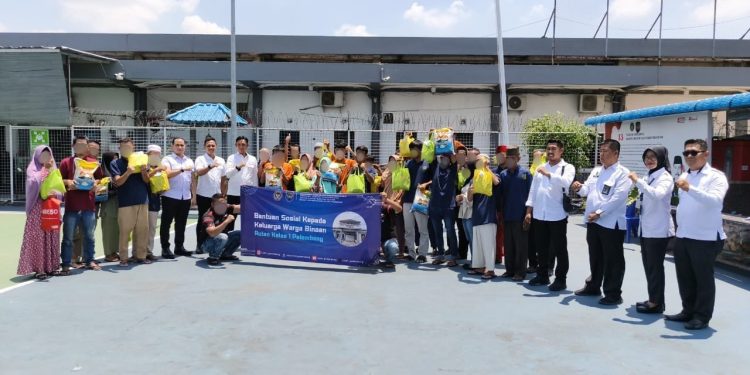 Rutan Kelas I Palembang Gelar Kegiatan Bakti Sosial Sebagai Bentuk Kepedulian dan Perhatian Terhadap Keluarga Warga Binaan