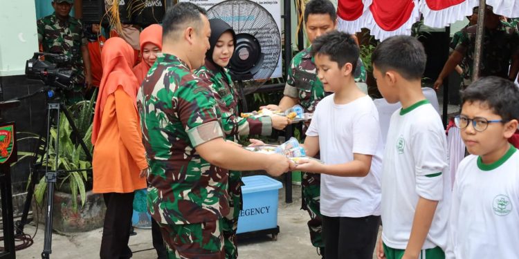 Dandim 0418/Palembang Dampingi Pangdam II/Sriwijaya Hadiri Peresmian Satuan Pelayanan Pemenuhan Gizi (SPPG)
