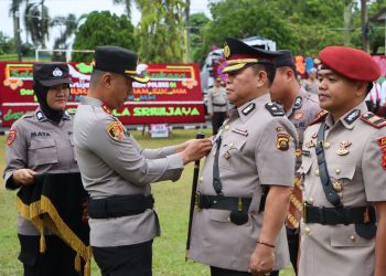 Kapolres Ogan Ilir Pimpin Upacara Serah Terima Jabatan di Lingkungan Polres Ogan Ilir