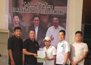 ADE VICTORIA RESMI MENJABAT KEMBALI KETUA DPC PARTAI BULAN BINTANG KOTA PALEMBANG PERIODE 2025-2030