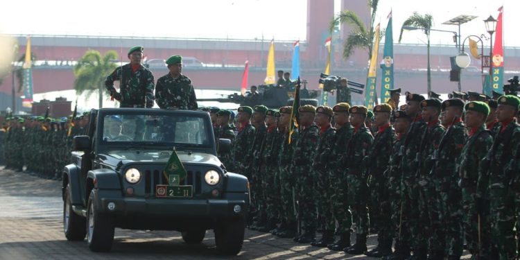 Kasdam II/Sriwijaya Pimpin Upacara HUT ke-80 TNI di Benteng Kuto Besak Palembang