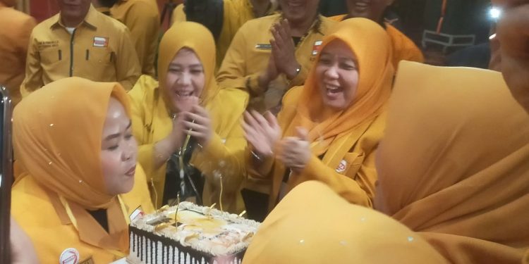 Remadani Oktaviani SH, Terpilih Menjadi Ketua DPC Partai Hanura Kota Palembang, Momen Ulang Tahunnya Ke-52 Tahun