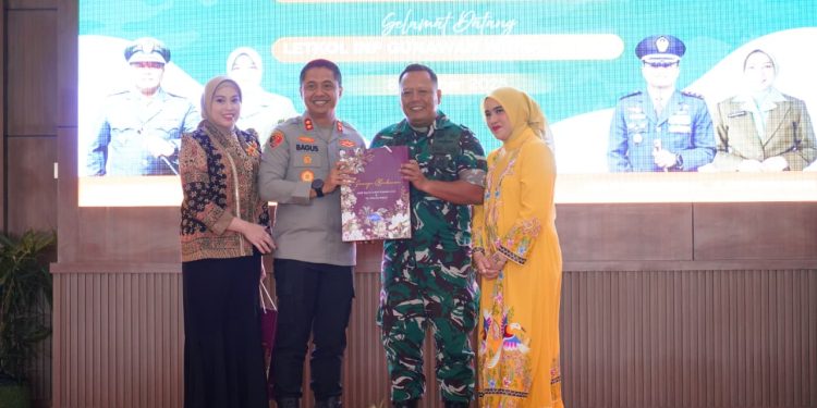 Kapolres Ogan Ilir AKBP Bagus Suryo Wibowo Hadiri Pisah Sambut Dandim 0402/OKI-OI di Pendopo Bupati Ogan Ilir