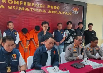 3 Orang Tersangka Pembunuhan Terhadap Sopir Truk Tronton Yang Dibakar Di Desa Rengas I Kabupaten Ogan Ilir di Amankan Polisi
