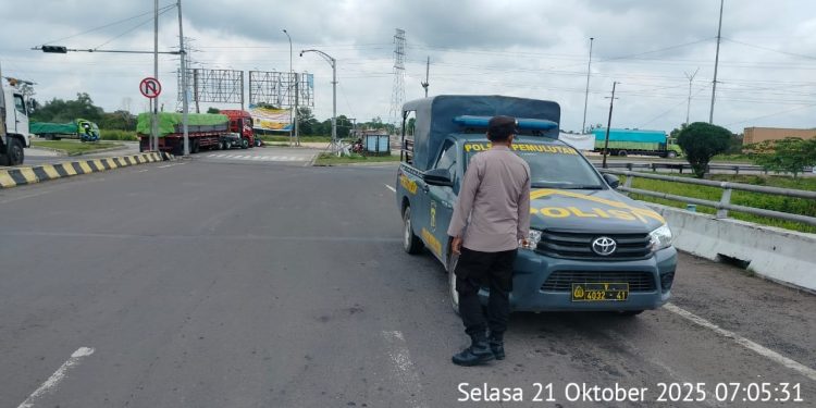 Polsek Pemulutan Polres Ogan Ilir Laksanakan Giat Strong Point Pagi dan Amankan Kegiatan Masyarakat