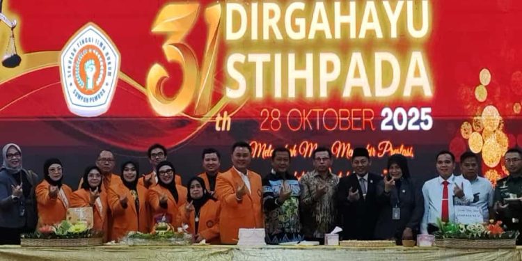 Dirgahayu 31 Tahun STIHPADA dengan Tema Melangkah Maju Mengukir Prestasi Berdedikasi Untuk Negeri