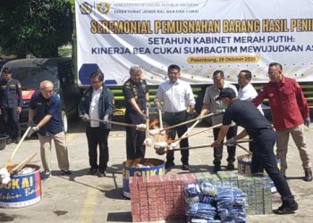 DJBC Sumbagtim Selamatkan Potensi Kerugian Negara Sebesar Rp 10.44 Miliar Musnahkan BMN Hasil Penindakan BMN Hingga Oktober 2025