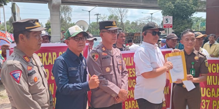 Laskar Sumsel Desak Kejati Sumsel Usut Tuntas Dugaan Praktik Mark Up Anggaran 10 Paket Pengiriman Media Internal di Sekretariat DPRD Provinsi Sumsel