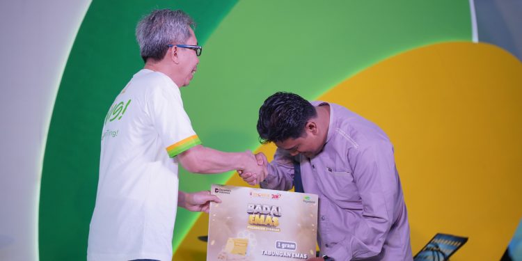 Pegadaian Serahkan Hadiah Badai Emas 2025 kepada Para Pemenang di Palembang