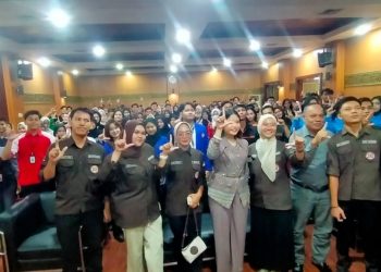 Seminar Nasional Yang Digelar Permahum Dengan Keynote Speaker Anggota DPD RI, dr Ratu Tenny Leriva MM, Antusias Diikuti Mahasiswa di Sumsel