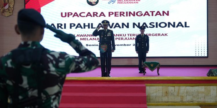 Kodam II/Sriwijaya Peringati Hari Pahlawan 2025 “Pahlawan Teladanku, Terus Bergerak, Melanjutkan Perjuangan”