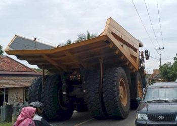 SIRA Ancam Akan Gelar Aksi di Dishub Sumsel, Terkait Konvoi HD Truk PT MIP di Jalan Muara Enim Yang Lagi Viral
