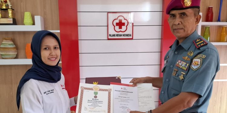 Dalam Rangka HUT Marinir Ke-80 thn 2025 Letda Marinir Ahmad Zaidan SH Mendonorkan Darah Yang ke- 132 Kali