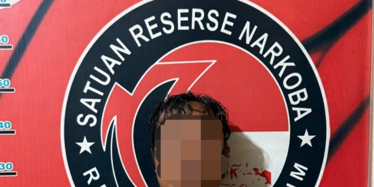 Geger di Ujan Mas! Wanita Pengedar Sabu Sembunyikan 57 Paket Narkoba di Dalam Bra, Ditangkap Satres Narkoba Polres Muara Enim