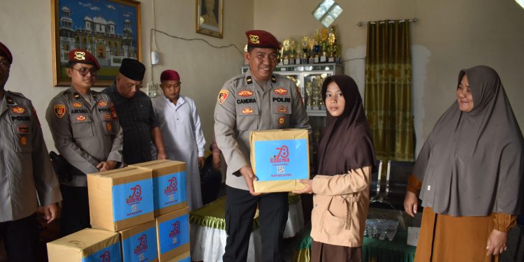 Polres Muara Enim Salurkan Paket Sembako untuk Warga, Tukang Becak, Pemulung, dan Panti Asuhan