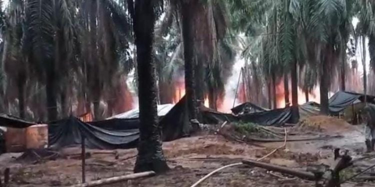 Sumur Minyak Ilegal di Muba Terbakar, Diduga Milik Oknum ASN PUPR, 3 Pekerja Tewas