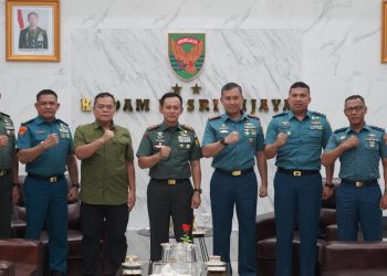 Panglima Kodam II/Sriwijaya Menerima Kunjungan Audiensi Komandan Pangkalan Angkatan Laut Palembang
