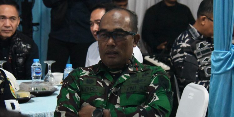 Danrem 044/Gapo Vicon Bersama Kapolri, Pantau Situasi Kamtibmas Jelang Tahun Baru 2026