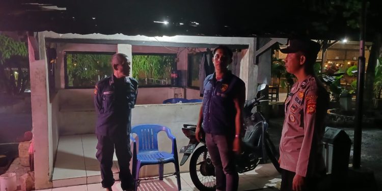 Jaga Situasi keamanan dan Ketertiban Masyarakat Polsek Lembak Laksanakan Kegiatan Patroli Subuh di Wilayah Hukumnya