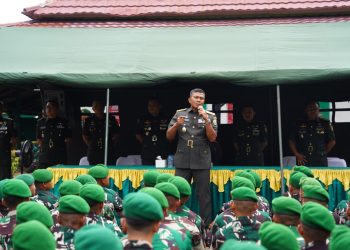 Berikan Motivasi Prajurit Yonif TP 894/Prayatna Bumi, Kasdam II/Sriwijaya : “Sikapi Dengan Penuh Rasa Syukur