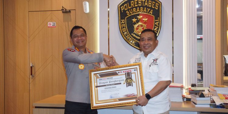 Kinerja Polrestabes Surabaya Jadi Perhatian Presiden Prabowo, Raih BPI Award dari BPIKPNPARI