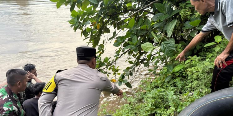 Tragedi di Sungai Lematang: Bocah 3,5 Tahun Hanyut Saat Bermain, Tim Gabungan Berpacu dengan Waktu