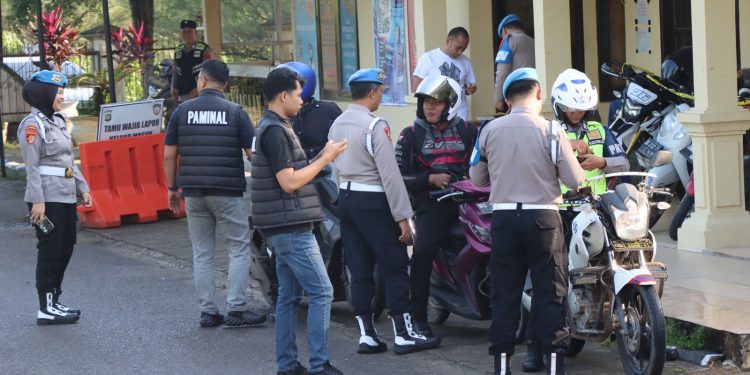 Propam Polres Ogan Ilir Laksanakan Gaktibplin untuk Meningkatkan Pengawasan Melekat (Waskat) dan Disiplin Personel